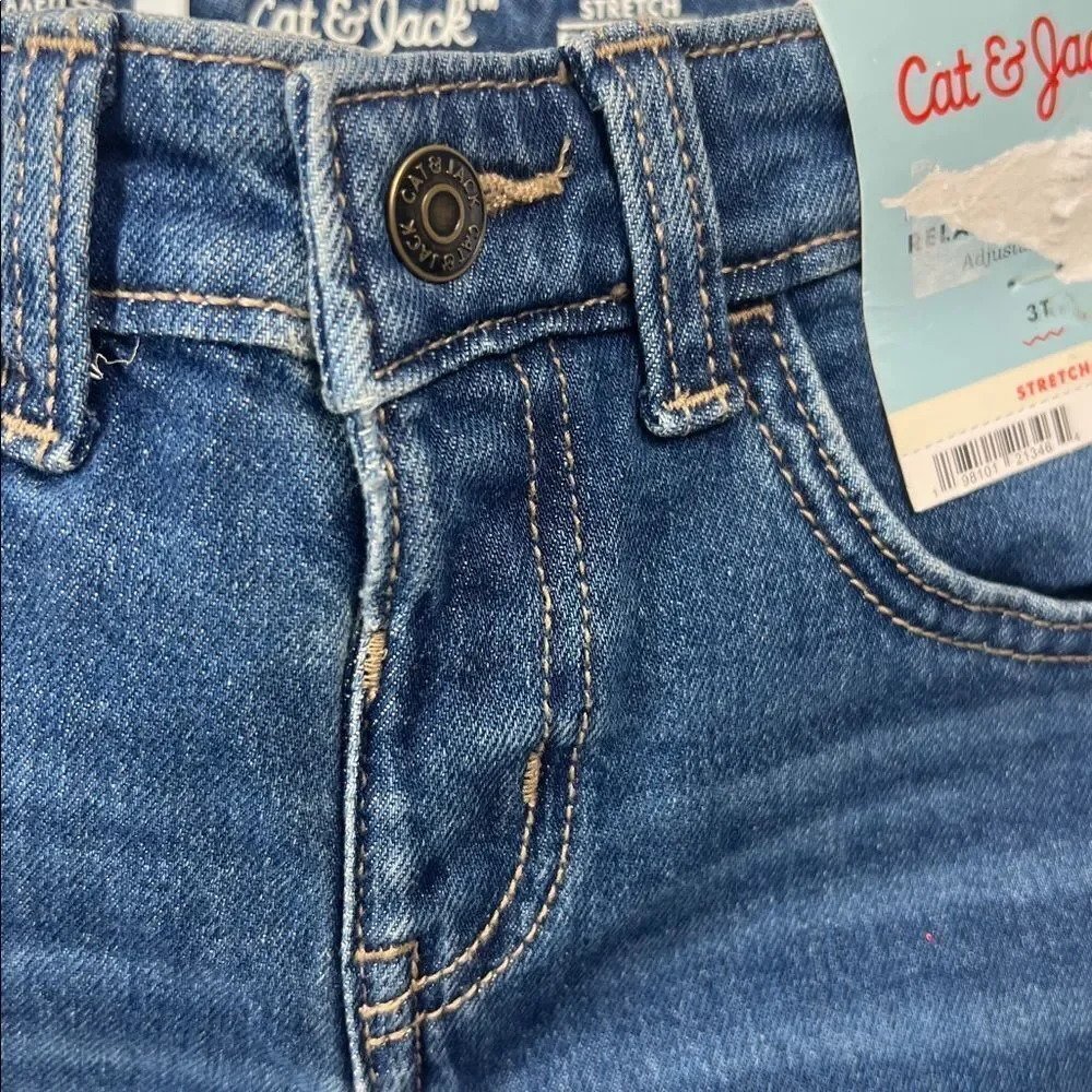 Boys cat & Jack Relaxed straight jeans size 3T New with tags